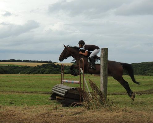 L'art du cross : allier vitesse et sécurité en plein air